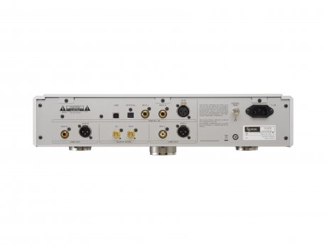 Procesador digital de audio Esoteric D-07X