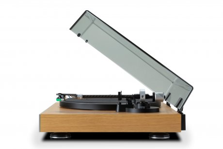 Roberts RT 200