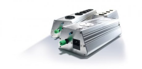 Regleta de corriente IsoTek GII Orion