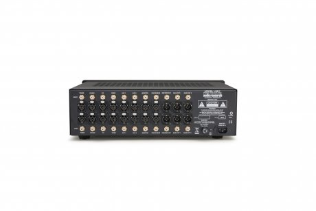 Preamplificador estereofónico LS27