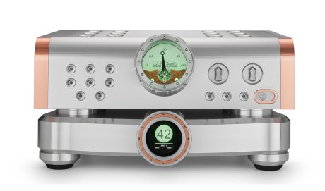 D’Agostino Momentum C2 Preamplifier
