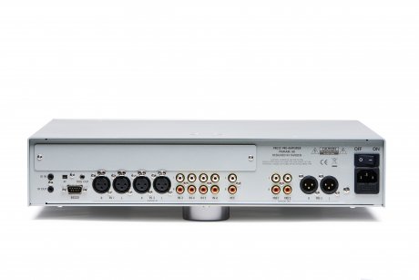 Preamplificador estereofónico PRE32